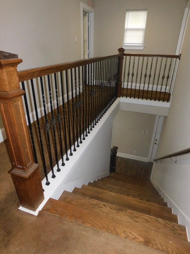 Building Photo - 4803 Forest Ct