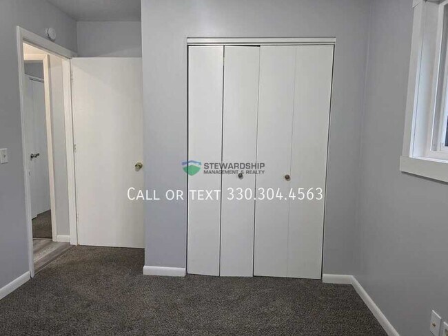 Building Photo - 519 Taff Cir