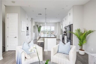 Building Photo - 72 Ebb Tide Cir