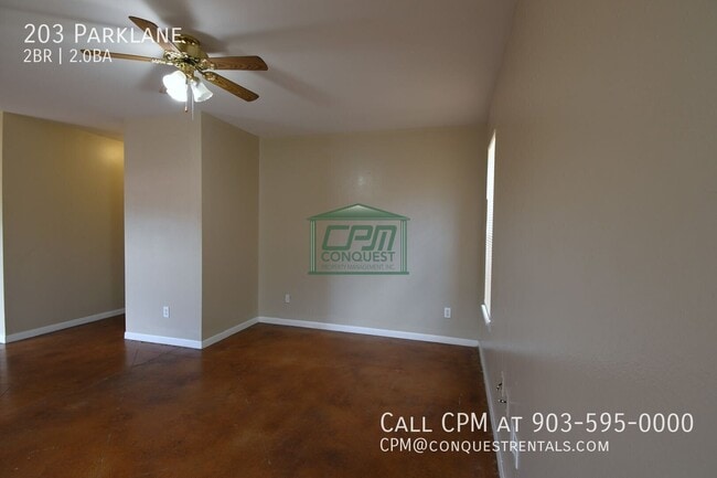 Building Photo - 203 Parklane-