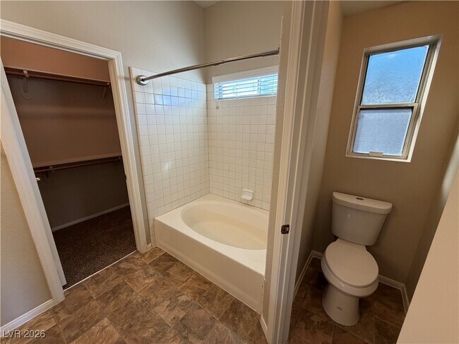 Building Photo - 1692 Clear Look Ct