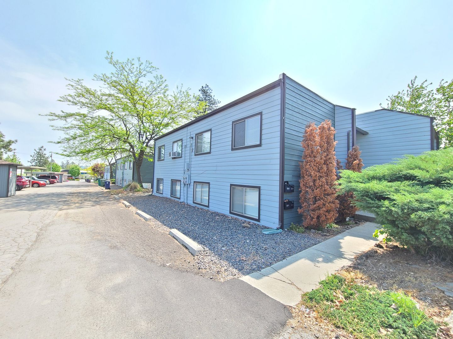 Building Photo - 2309 E 29th Ave