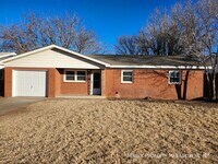 Building Photo - 2806 60th St