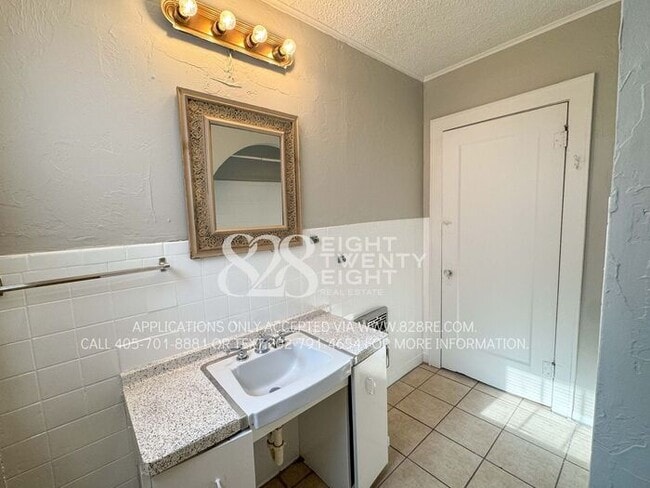 Building Photo - Historic 1 Bed/1 Bath with Bonus Room Dupl...