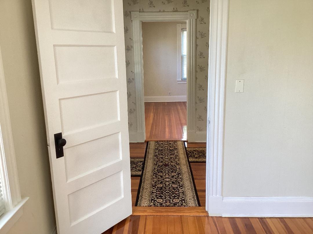 Building Photo - 18 Rockland St