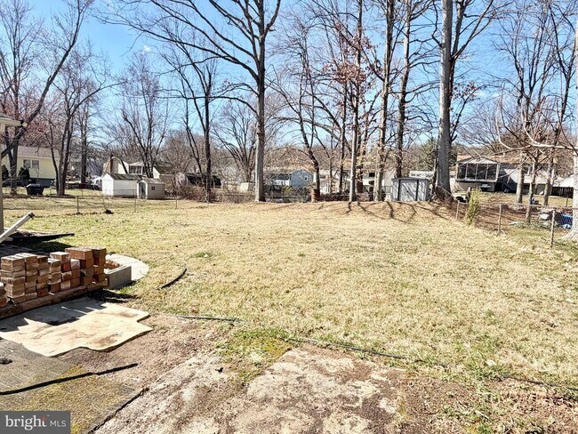 Building Photo - 13612 Lindendale Rd