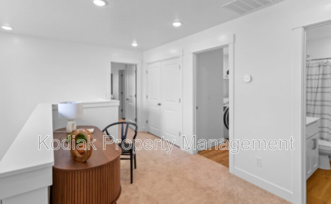 Building Photo - 234 W 925 N