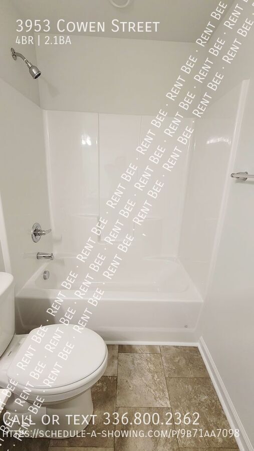 Building Photo - 3953 Cowen St