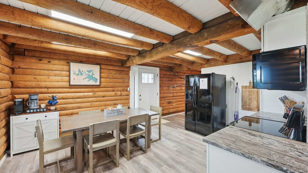 Building Photo - 205 Bravo Rd