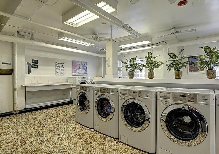 Building Photo - 2500 Q St NW