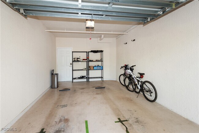 Building Photo - 13170 Bella Casa Cir