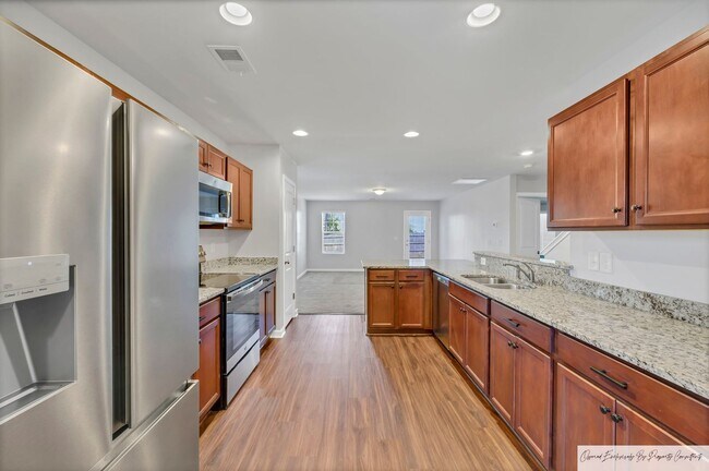 Building Photo - BEAUTIFUL HOME IN BLYTHEWOOD'S WINDFALL COMMUNITY