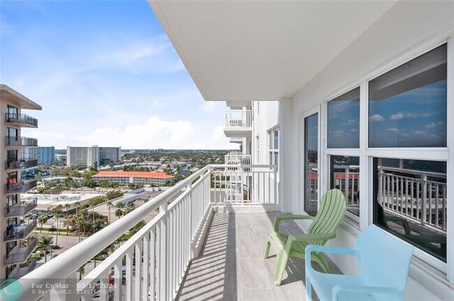 Building Photo - 3850 Galt Ocean Dr