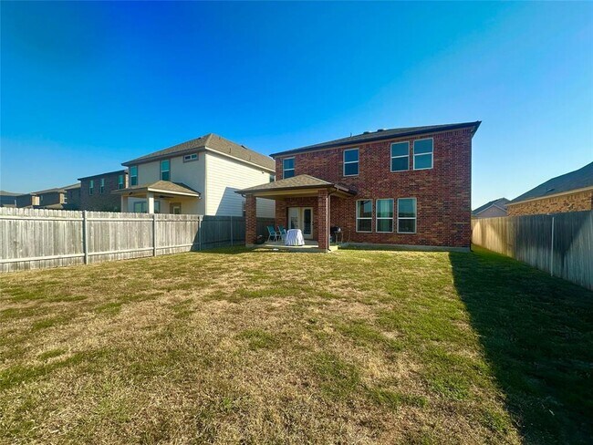 Building Photo - 123 Adeline Dr