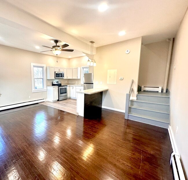 Building Photo - 74 Yankee Folly Rd