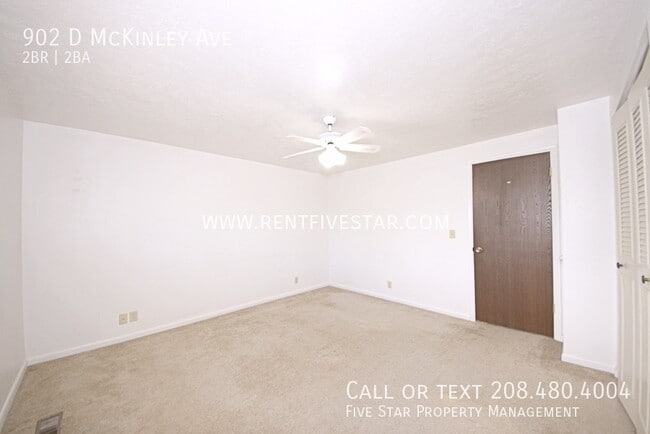 Building Photo - 902 McKinley Ave