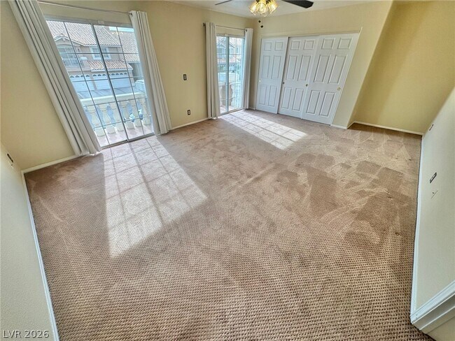 Building Photo - 8240 Tivoli Cove Dr