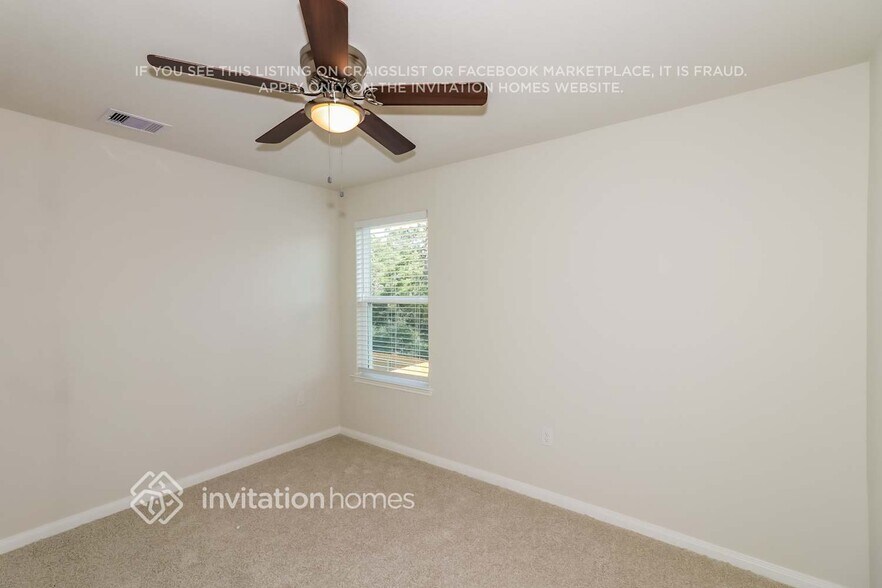 Building Photo - 8206 Sunberry Shadow Dr