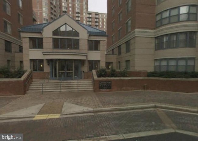 Building Photo - 3835 9th St N