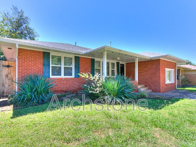 Building Photo - 1732 Carlisle Rd