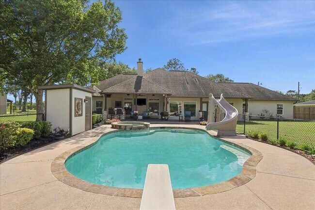 Building Photo - 11354 Nona Dr