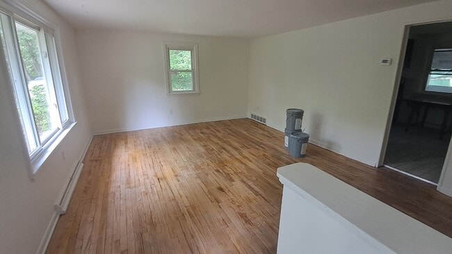 Building Photo - 179 Fern Hollow Rd
