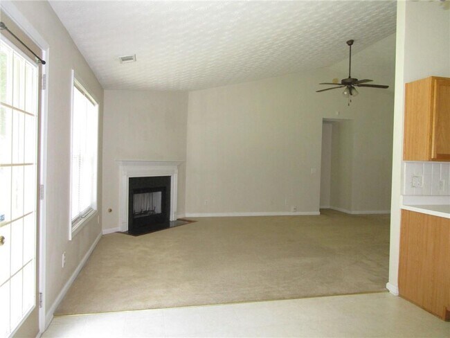 Building Photo - 3830 Guiness Way