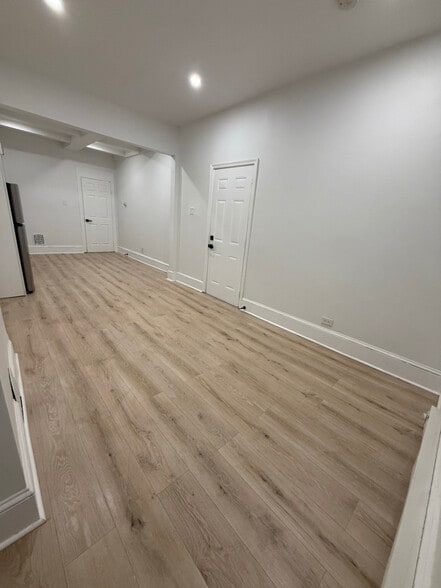 Building Photo - 1850 E Allegheny Ave