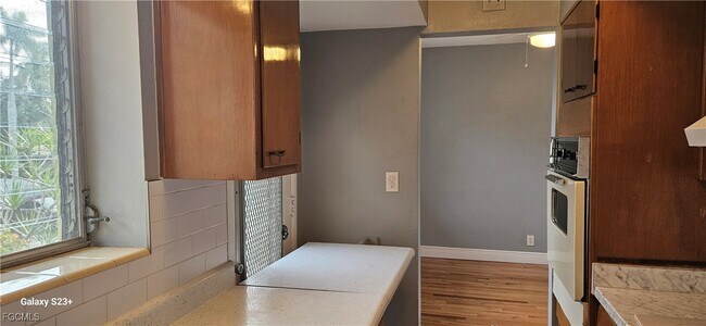 Building Photo - 2544 First St