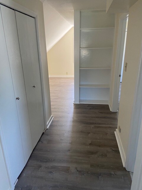 Building Photo - 95 Leighton Rd