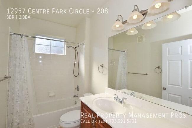 Building Photo - 12957 Centre Park Cir