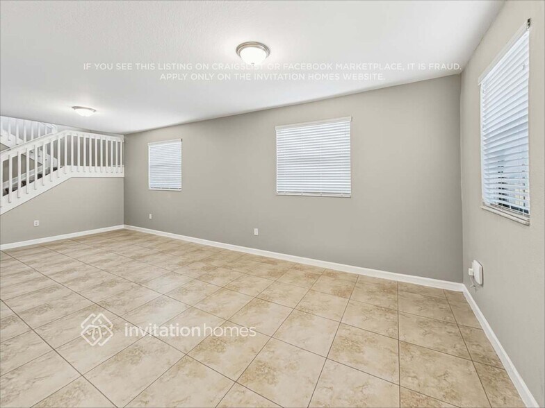Building Photo - 23391 SW 118 Ave