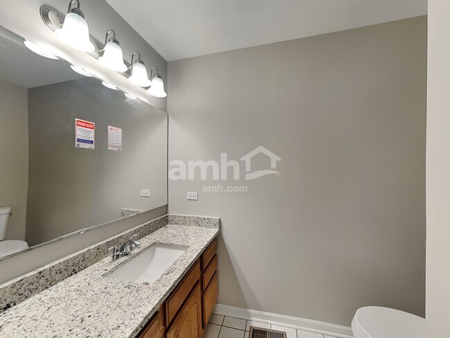 Building Photo - 3612 Fawn Ln