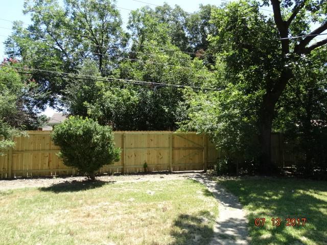 Building Photo - 10242 Brockbank Dr