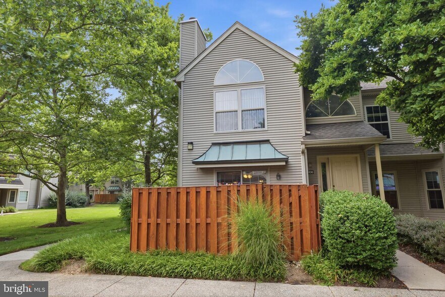 Building Photo - 3105 Danbury Ct