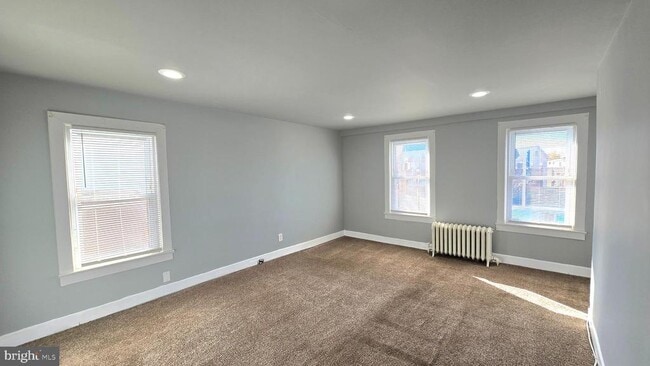 Building Photo - 141 Bridgeboro St