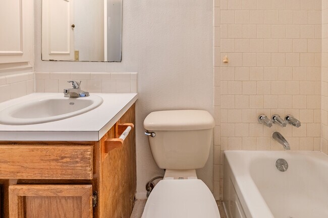 Building Photo - 10724 Onyxstone St