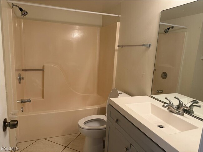 Building Photo - 15488 Admiralty Cir