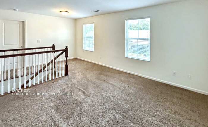 Building Photo - 1054 Countess Ln