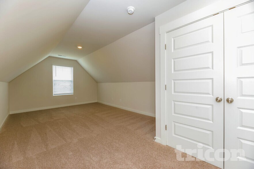 Building Photo - 6319 Trace Point Ct