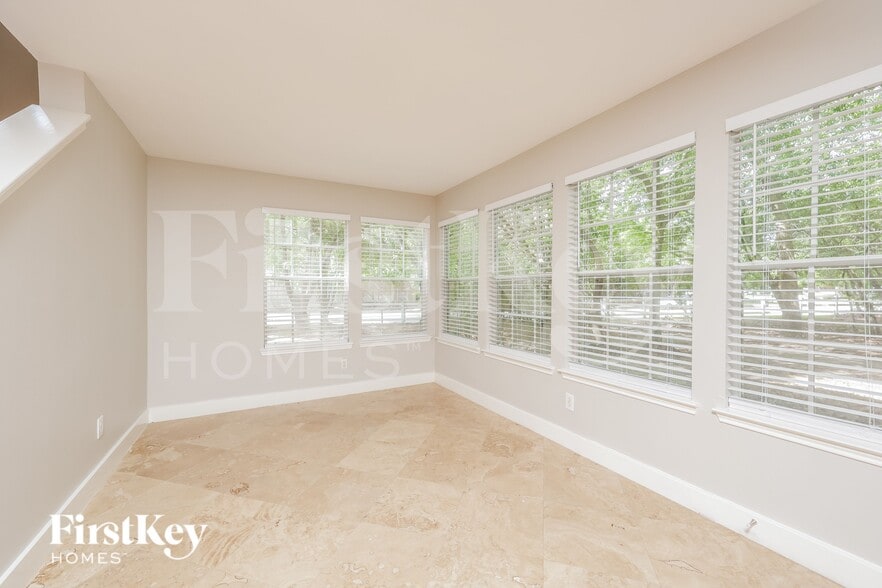 Building Photo - 18819 Atasca Oaks Dr
