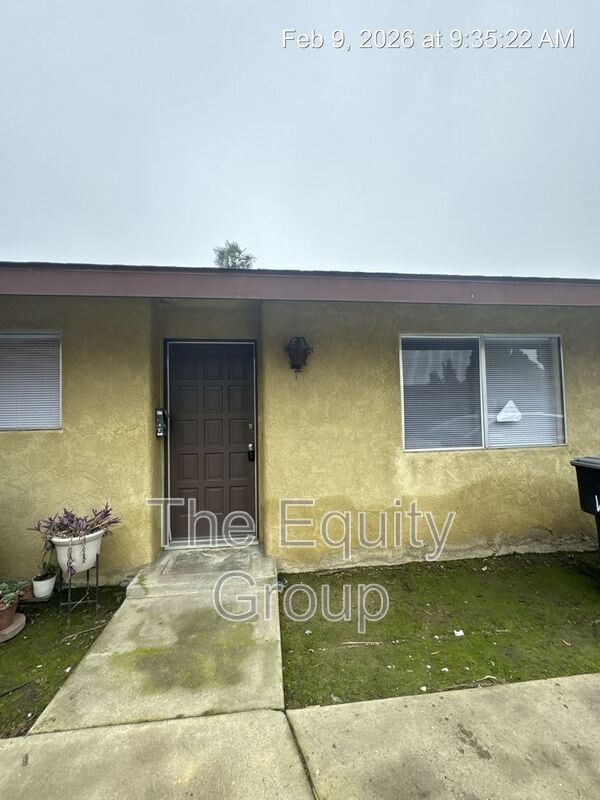 Building Photo - 3507 W Colonial Ave