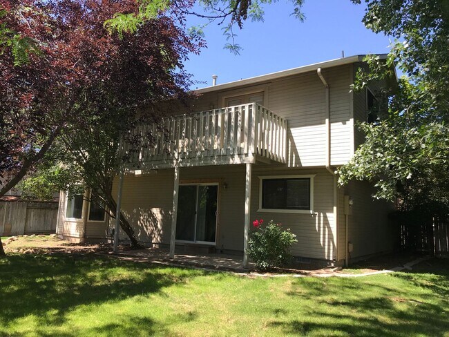 Building Photo - 4271 N Pennfield Pl