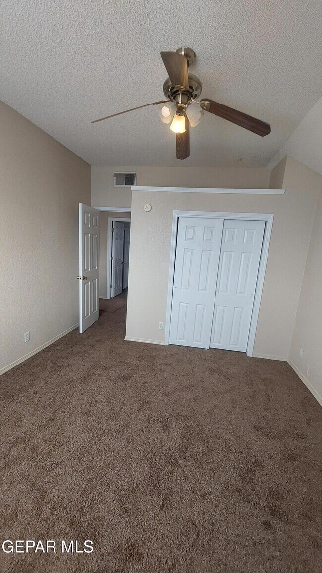 Building Photo - 7744 Luz De Camino Way