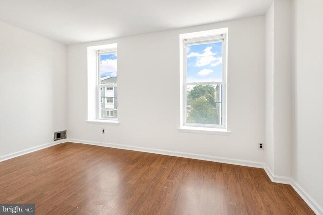 Building Photo - 3306 Haverford Ave