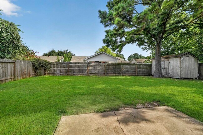 Building Photo - 18706 Clover Glen Ln