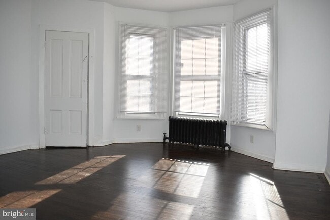 Building Photo - 6031 Market St