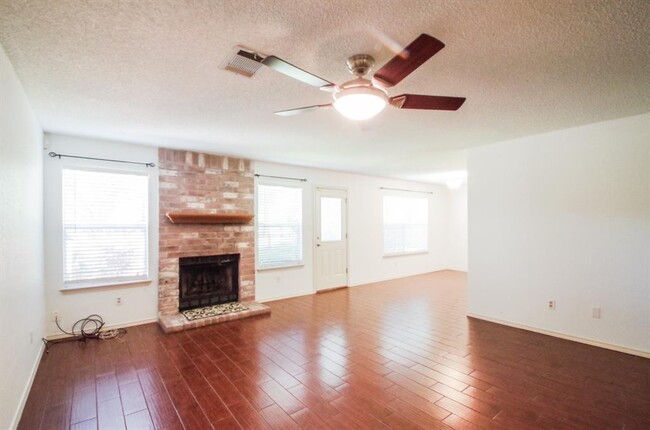 Building Photo - 12913 Marimba Trail