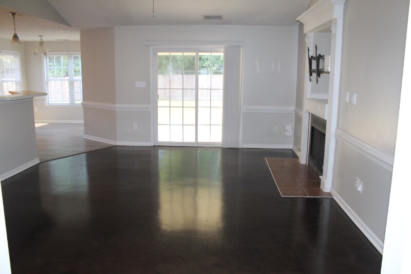 Building Photo - 8245 Frenchorn Ln