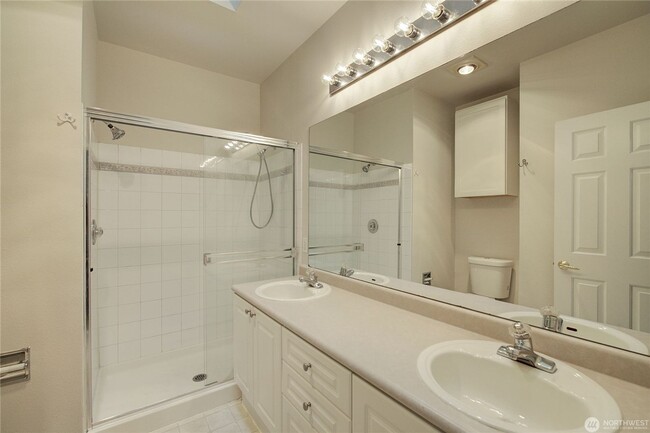 Building Photo - 2bd/2.25ba Bothell Townhome